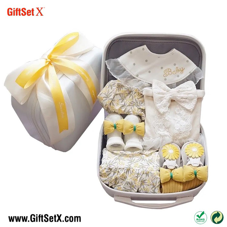 Bộ quà tặng sơ sinh